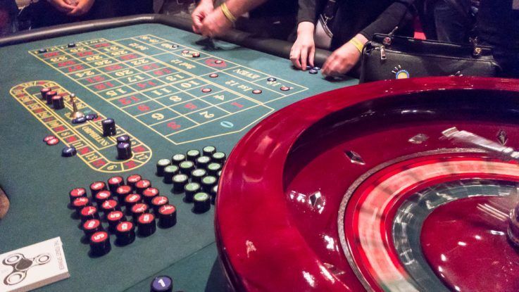 پاکستان میں Jackpot Mobile کا آن لائن کیسینو سیکشن کھولیں۔